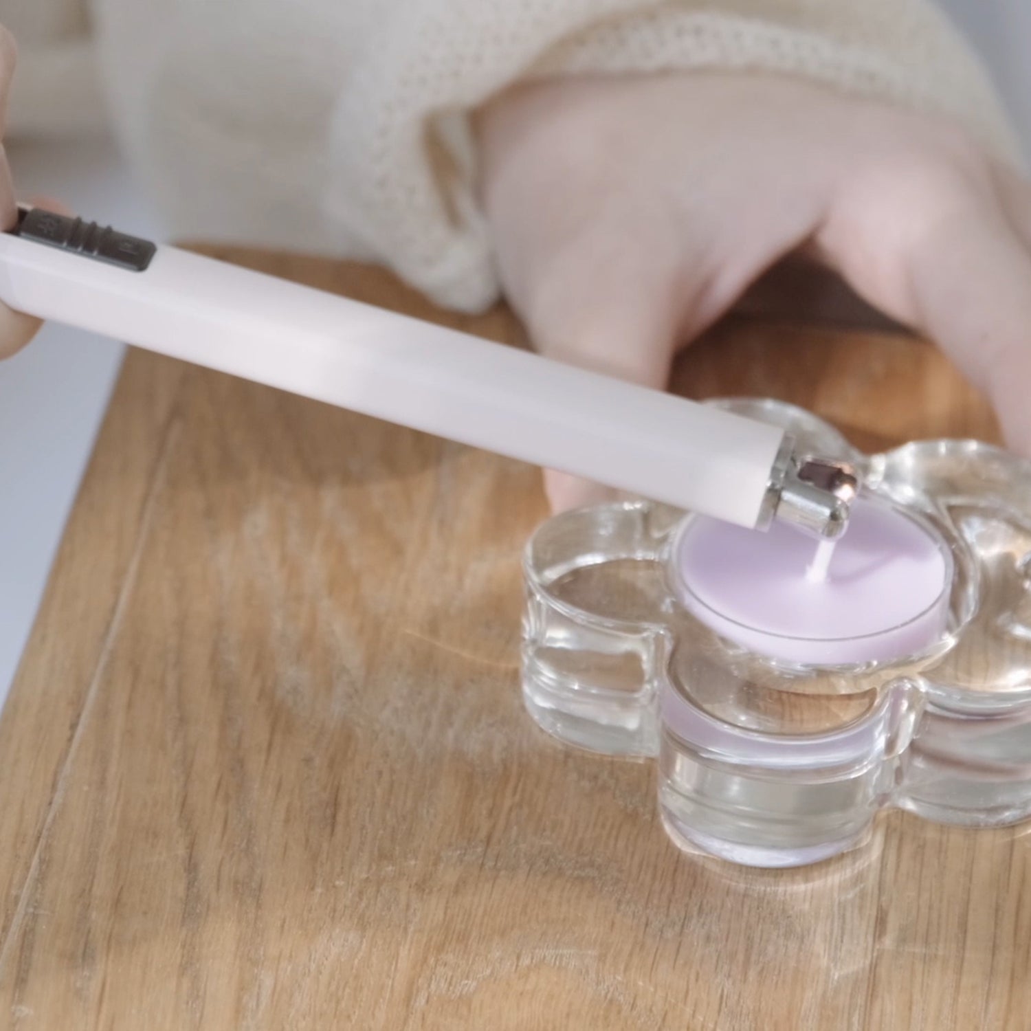 The Ultimate Guide to Rechargeable Electric Lighters: Why a Plasma Lighter is Your Modern Essential - VAUCLUSE